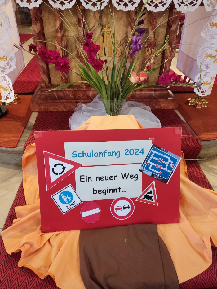 Gottesdienst_(5).jpg